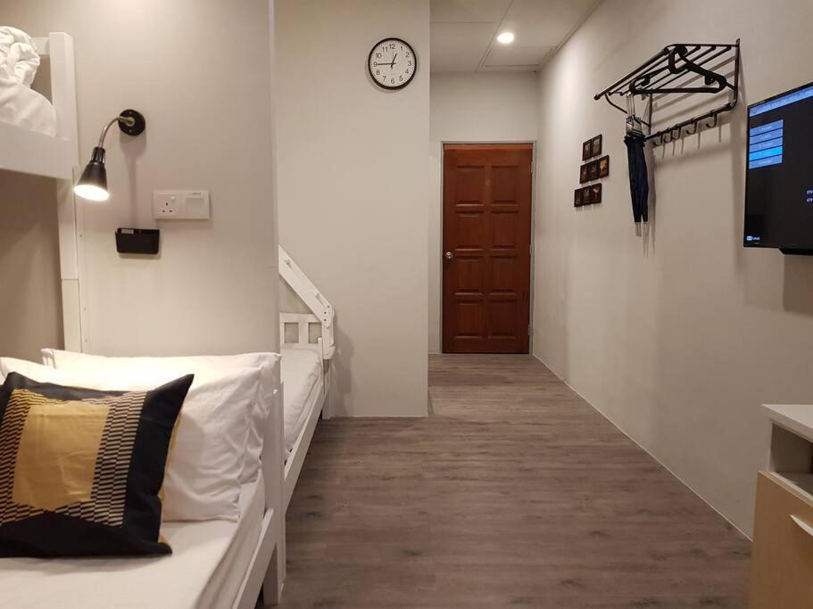 Heritage In Unesco Zone Near To Streetart & Town 1 Holiday home George Town